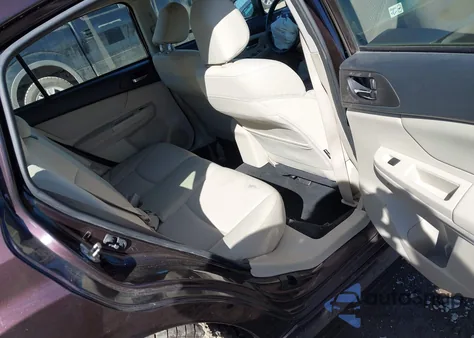 2013 Subaru Impreza 2.0I Sport Premium z USA, uszkodzony, nr VIN JF1GPAL64D1822192